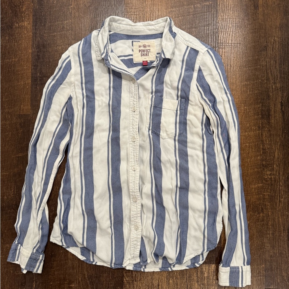 SO women’s Casual Blue and White Striped Shirt